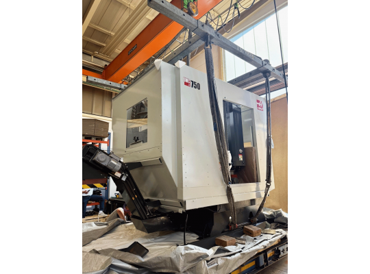 Neue HAAS-Fräsmaschine bei HPS Hydropneu